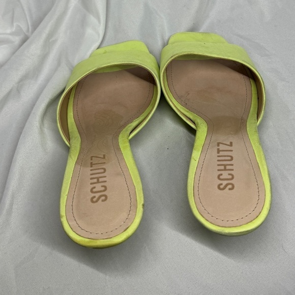 Schutz Dethalia Suede Open Toe Stap Kitten Heel Green Fresh Sandal Size 5.5 - Picture 5 of 15